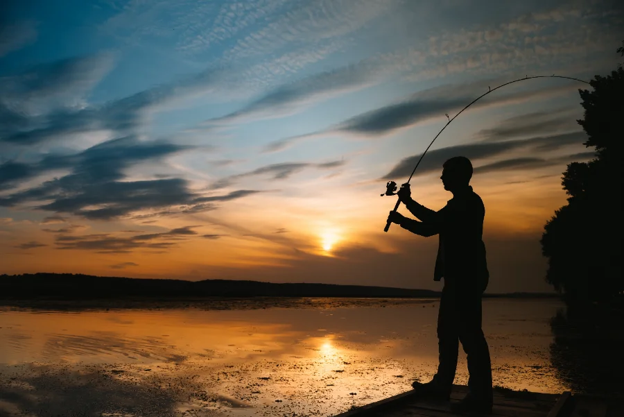 Hébergements de pêche et forfaits pourvoirie tout inclus au Québec (2026)